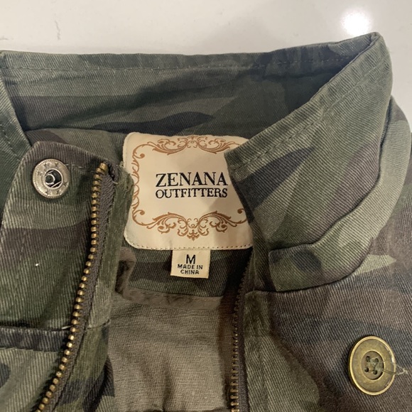 Zenana Outfitters Camo Jacket - Picture 4 of 5